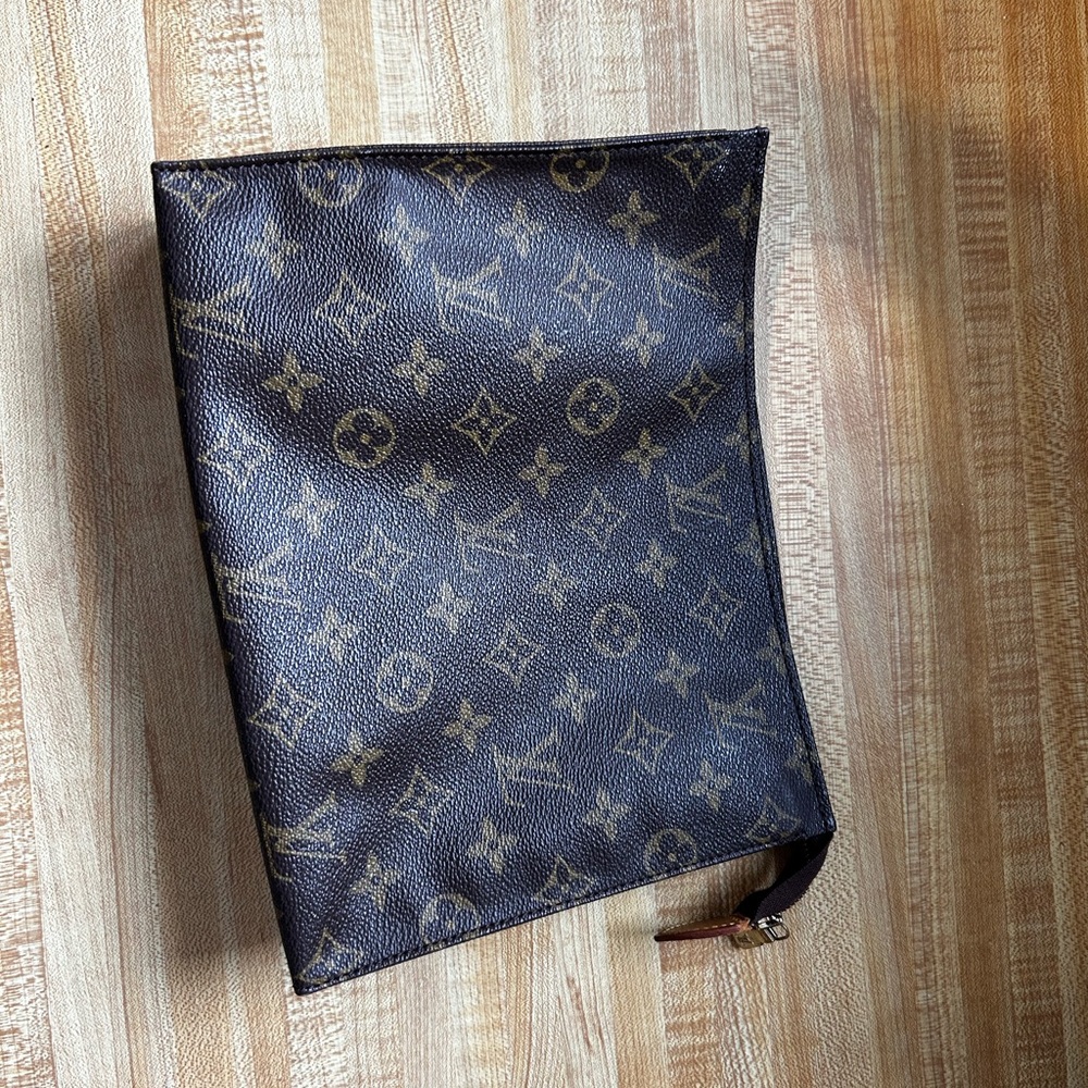 Toiletry pouch 26